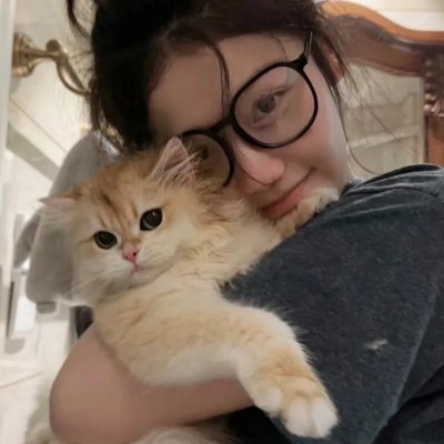 掌心月光覆前尘